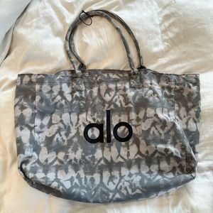 Alo Grey tie dye shopper tote
